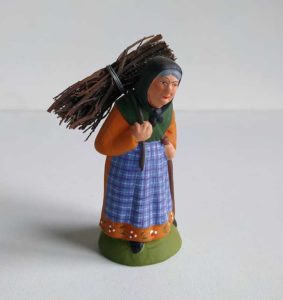 Femme au fagot santons de provence